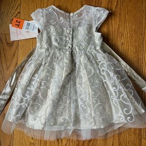 NWT toddler dress 2T